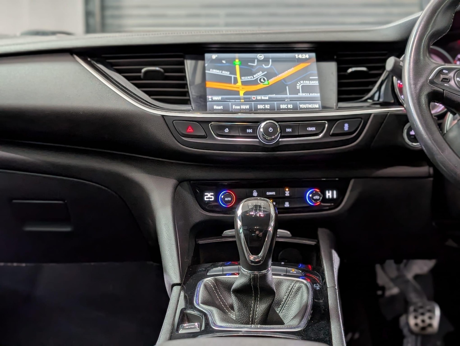 Used Vauxhall Insignia 2018 for sale - 77574342: Photo 10