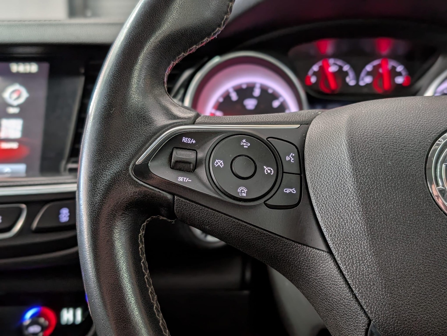 Used Vauxhall Insignia 2018 for sale - 77574342: Photo 22