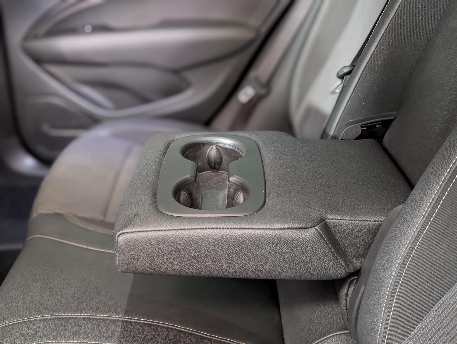 Used Vauxhall Insignia 2018 for sale - 77574342: Photo 27