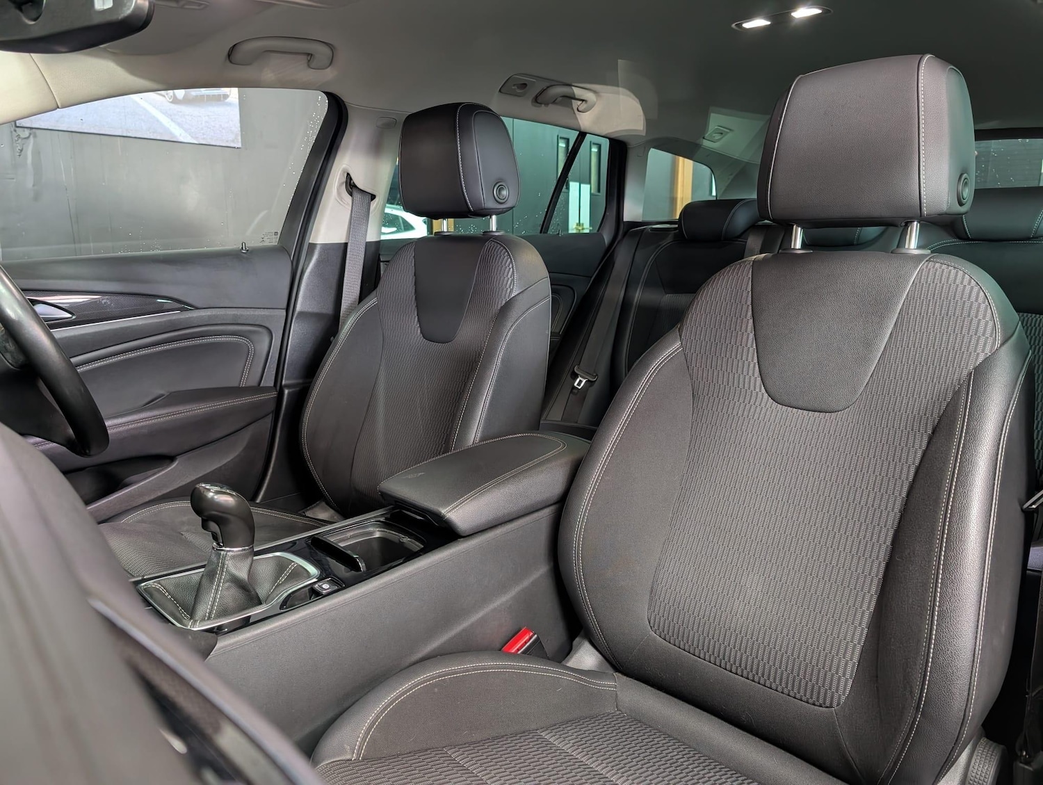 Used Vauxhall Insignia 2018 for sale - 77574342: Photo 36