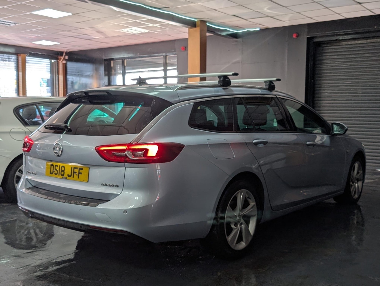 Used Vauxhall Insignia 2018 for sale - 77574342: Photo 7