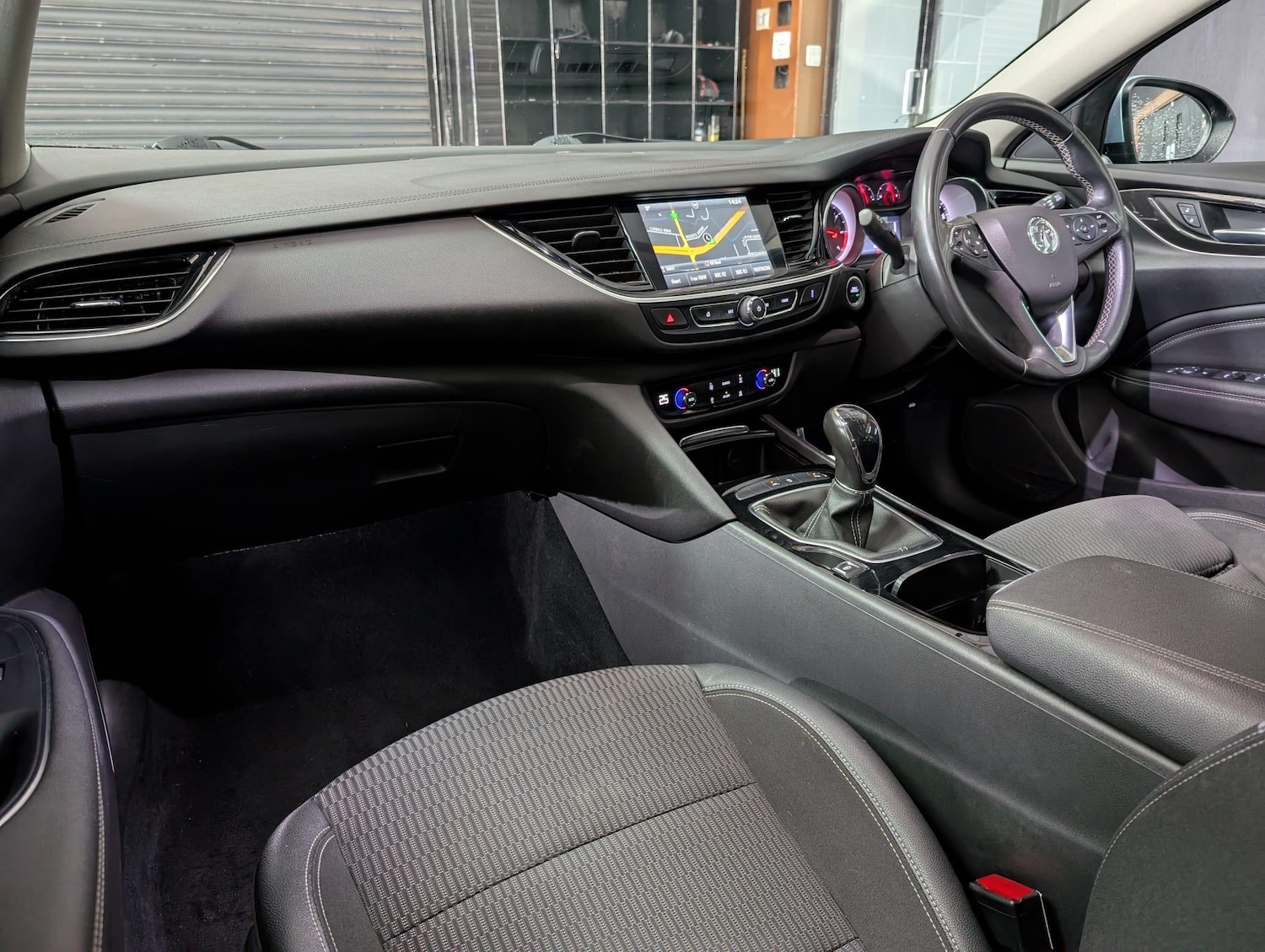 Used Vauxhall Insignia 2018 for sale - 77574342: Photo 9