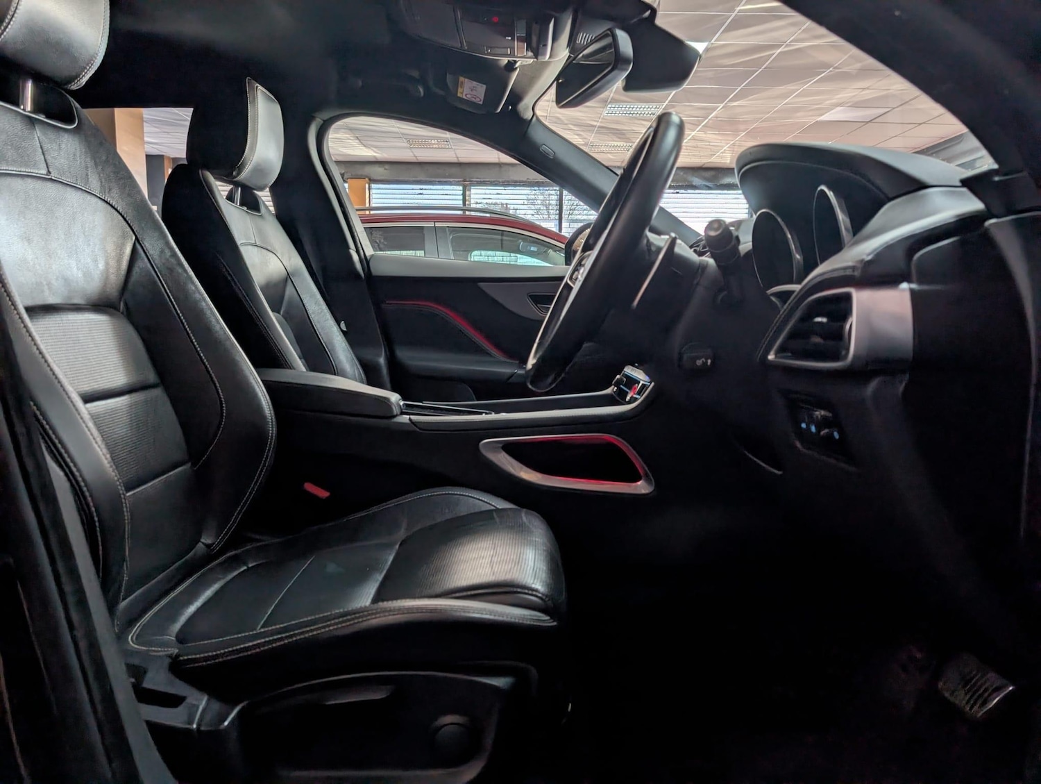 Used Jaguar F-Pace for sale - 76728014: Photo 15