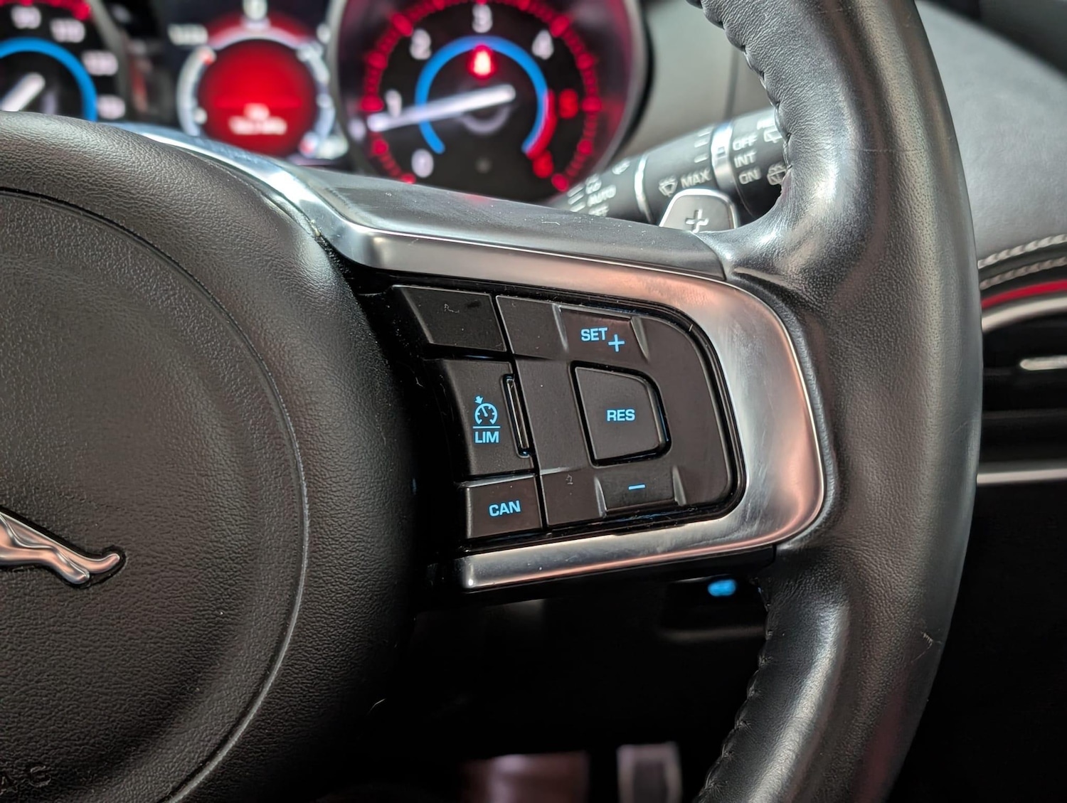 Used Jaguar F-Pace for sale - 76728014: Photo 23