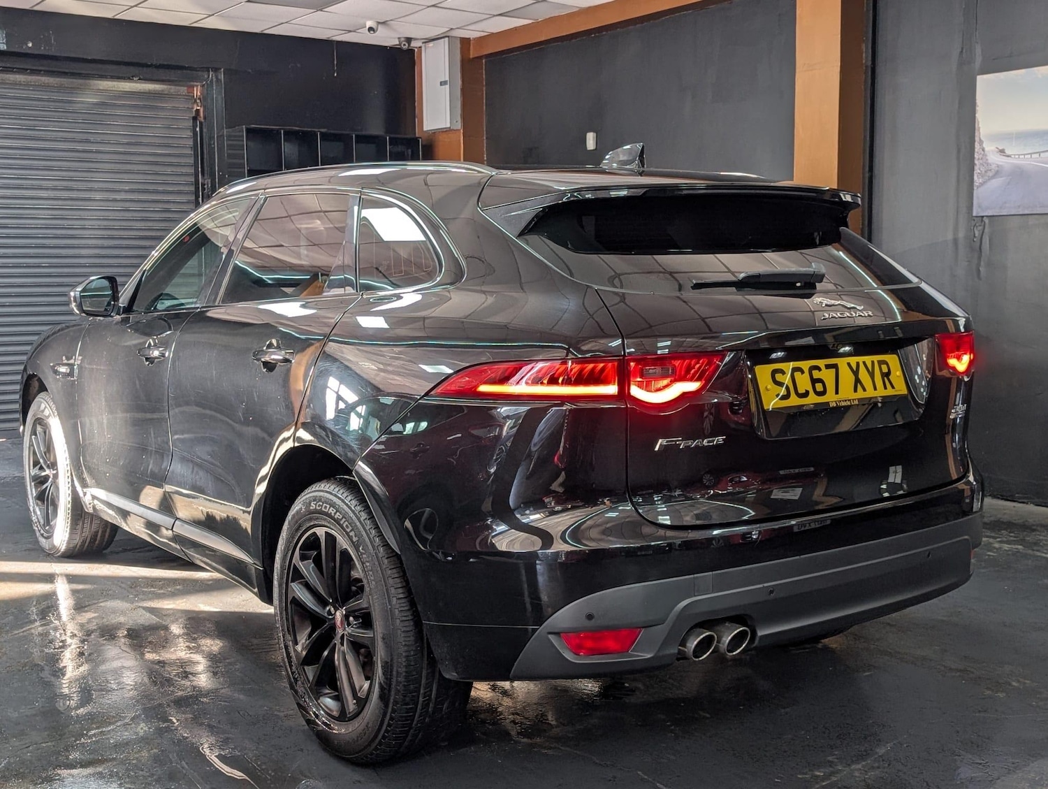 Used Jaguar F-Pace for sale - 76728014: Photo 3