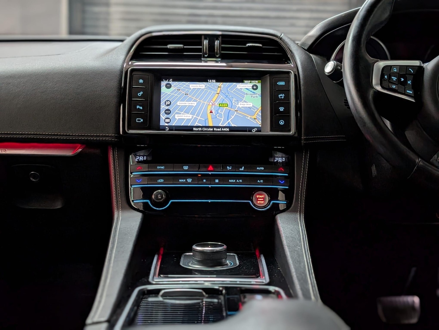 Used Jaguar F-Pace for sale - 76728014: Photo 30