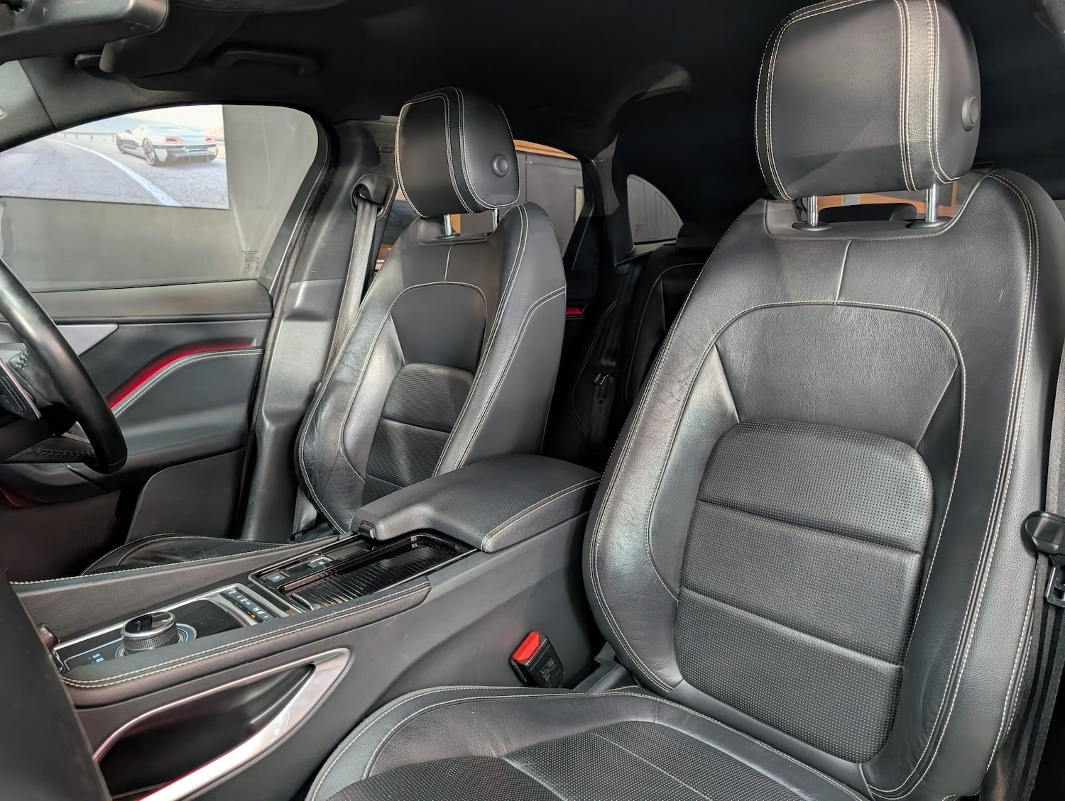 Used Jaguar F-Pace for sale - 76728014: Photo 38