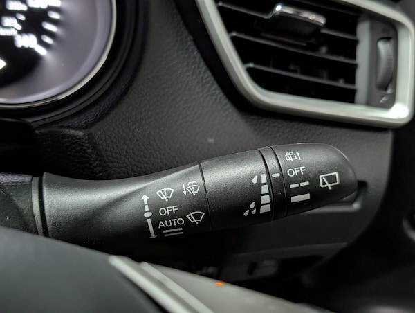 Used Nissan Qashqai 2016 for sale - 76283809: Photo 17