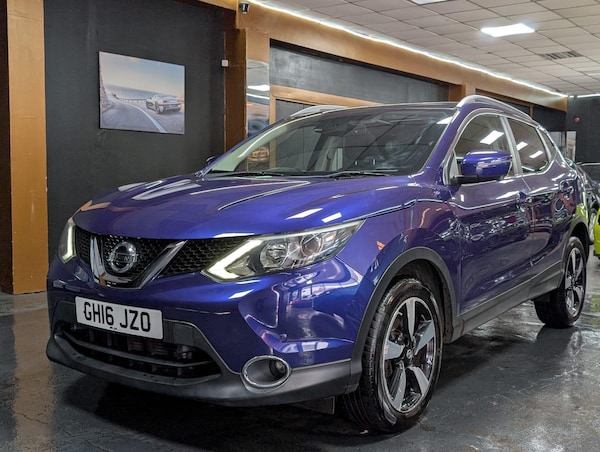 Used Nissan Qashqai 2016 for sale - 76283809: Photo 2