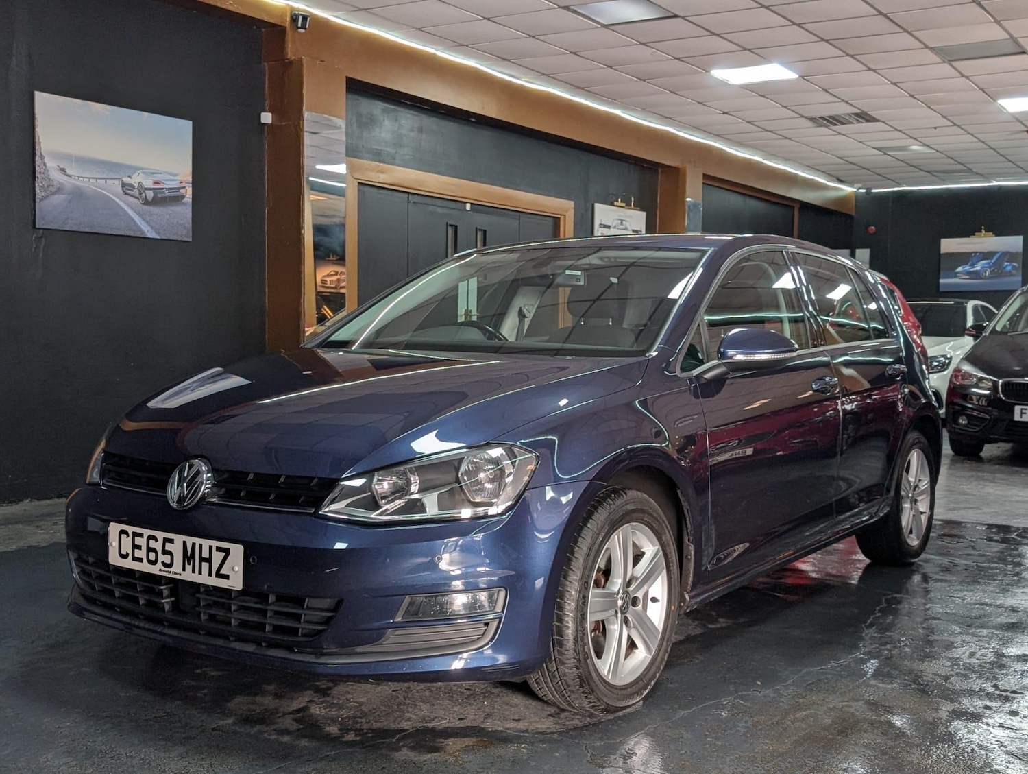 Used Volkswagen Golf for sale - 76702502: Photo 2