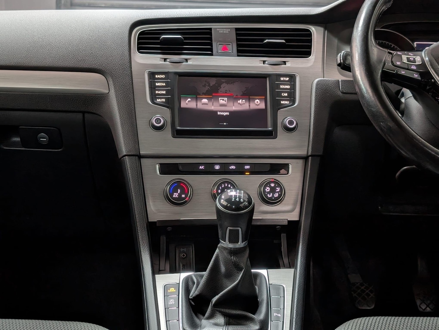 Used Volkswagen Golf for sale - 76702502: Photo 28