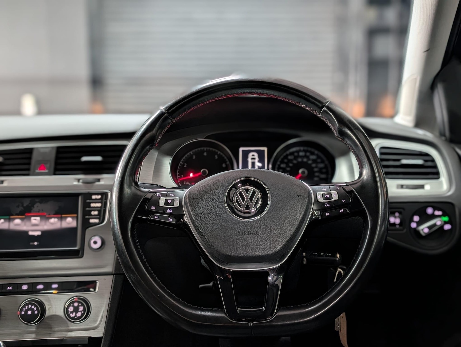 Used Volkswagen Golf for sale - 76702502: Photo 32