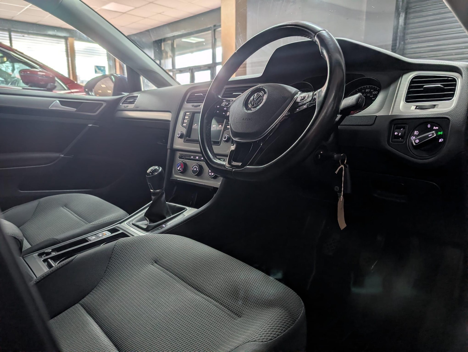 Used Volkswagen Golf for sale - 76702502: Photo 35