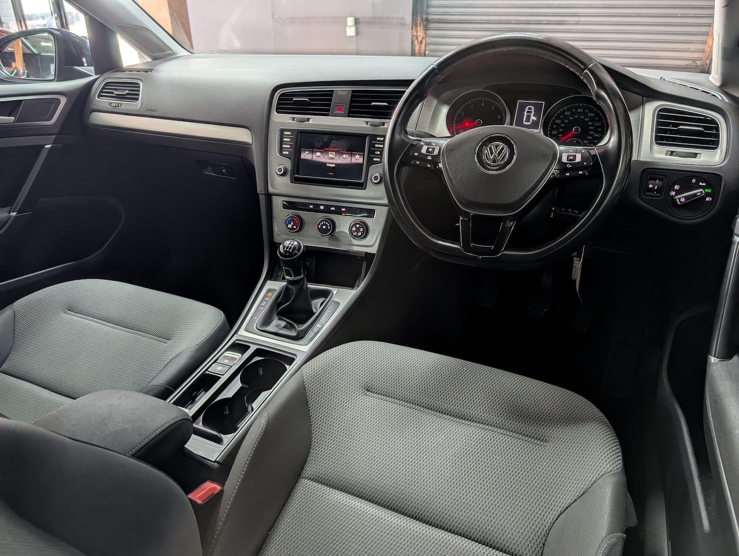 Used Volkswagen Golf for sale - 76702502: Photo 9