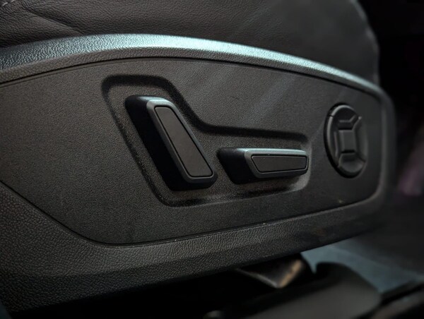 Used Audi Q4 e-tron 2021 for sale - 75609371: Photo 24