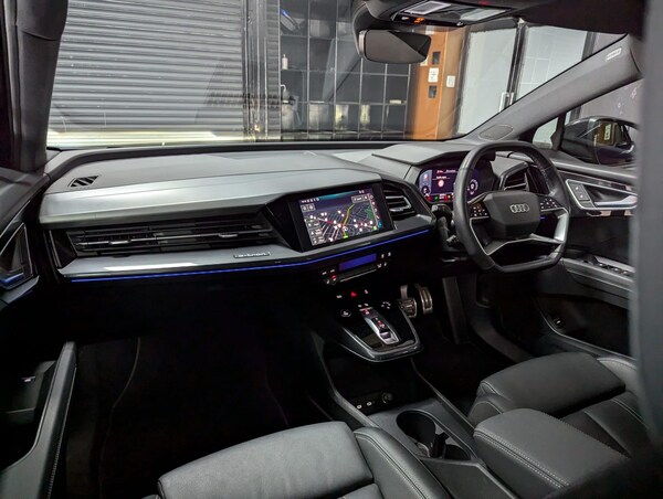 Used Audi Q4 e-tron 2021 for sale - 75609371: Photo 7