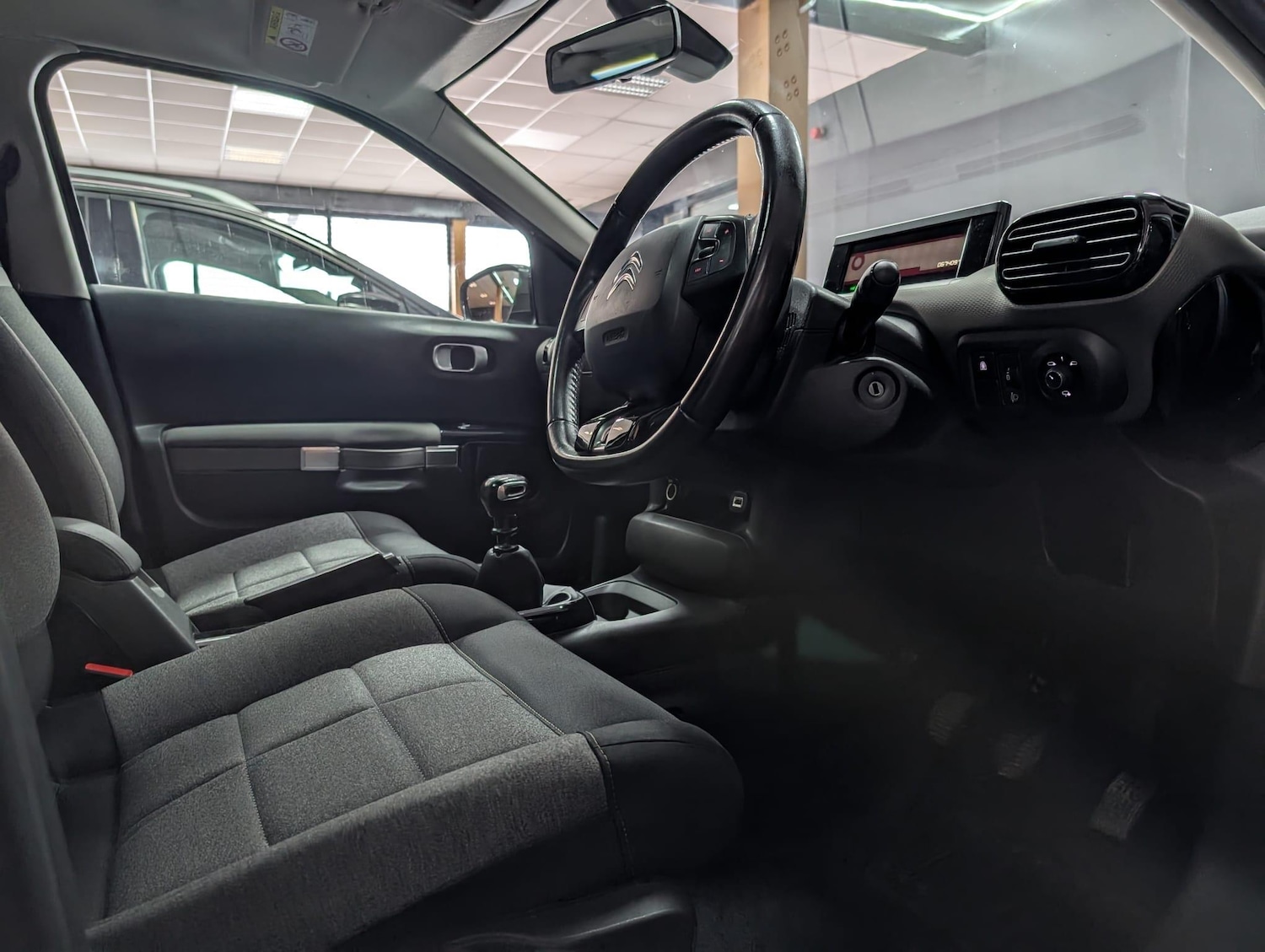 Used Citroen C4 Cactus 2019 for sale - 75884358: Photo 13