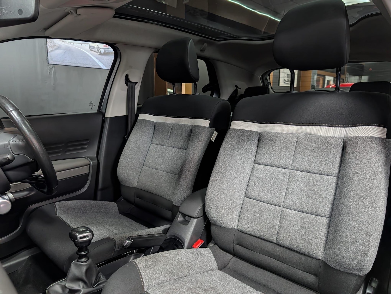 Used Citroen C4 Cactus 2019 for sale - 75884358: Photo 14