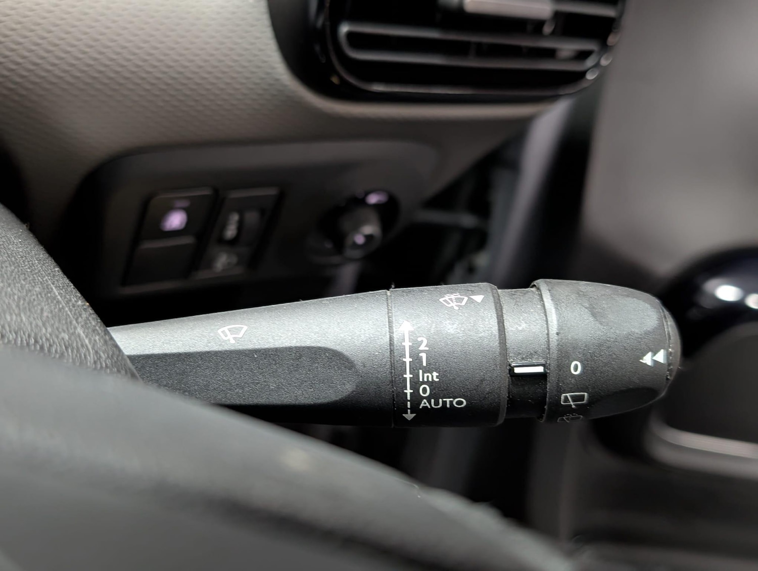 Used Citroen C4 Cactus 2019 for sale - 75884358: Photo 18