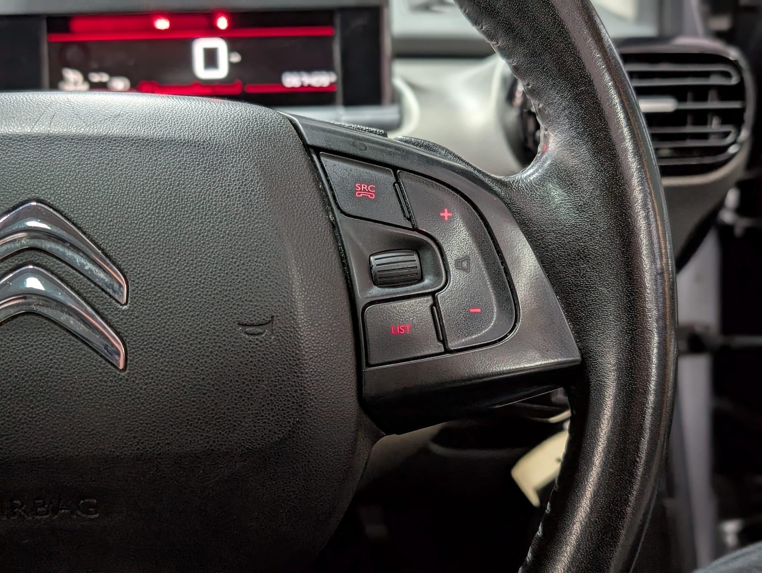 Used Citroen C4 Cactus 2019 for sale - 75884358: Photo 21