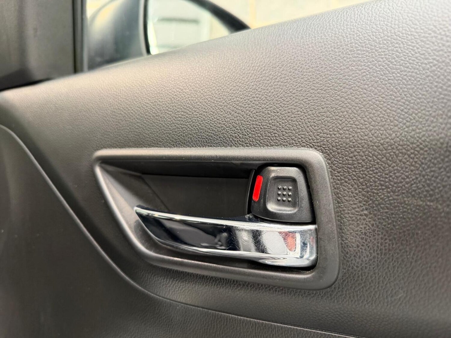 Used Suzuki Swift 2018 for sale - 77694256: Photo 21