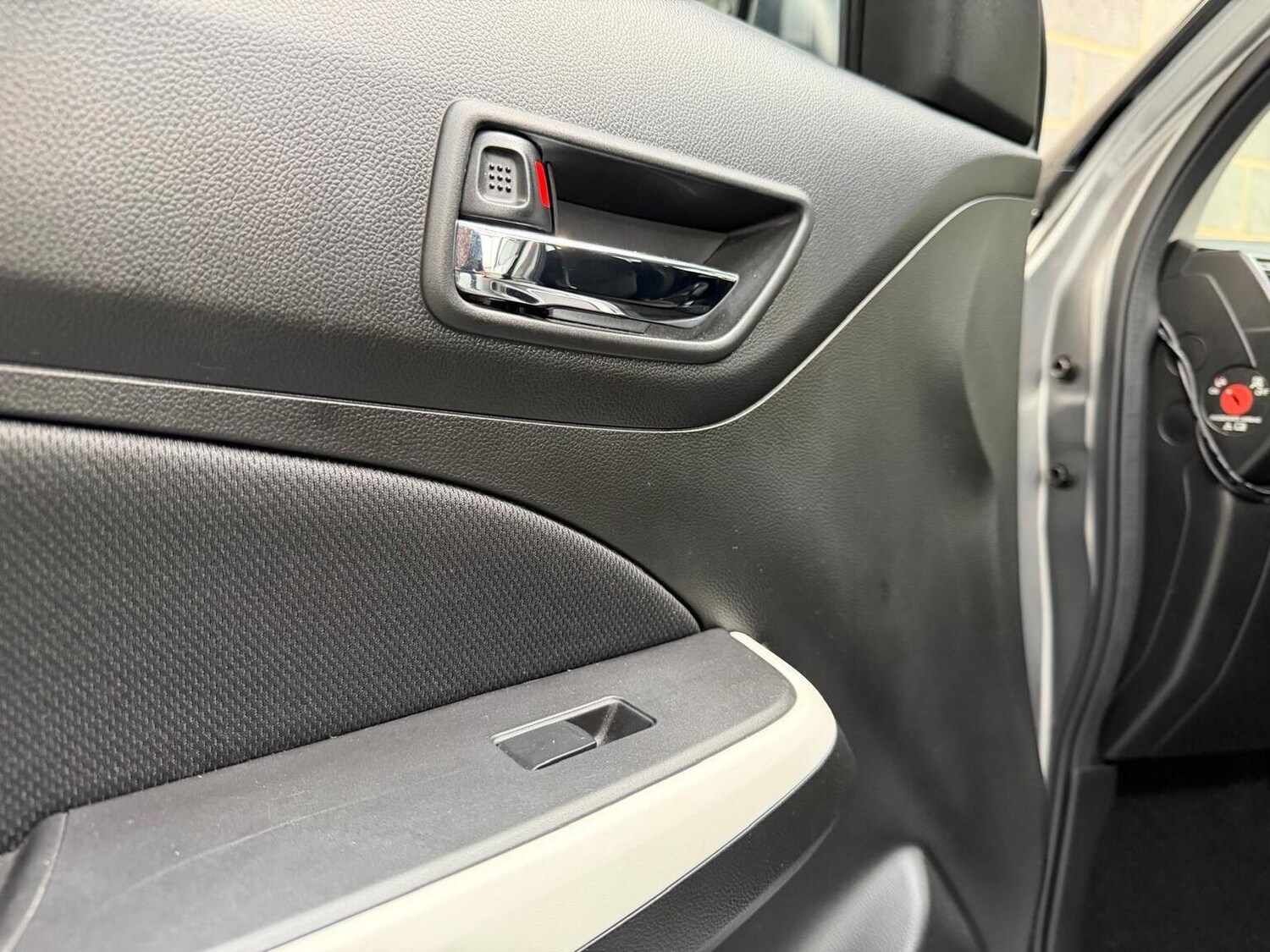 Used Suzuki Swift 2018 for sale - 77694256: Photo 26