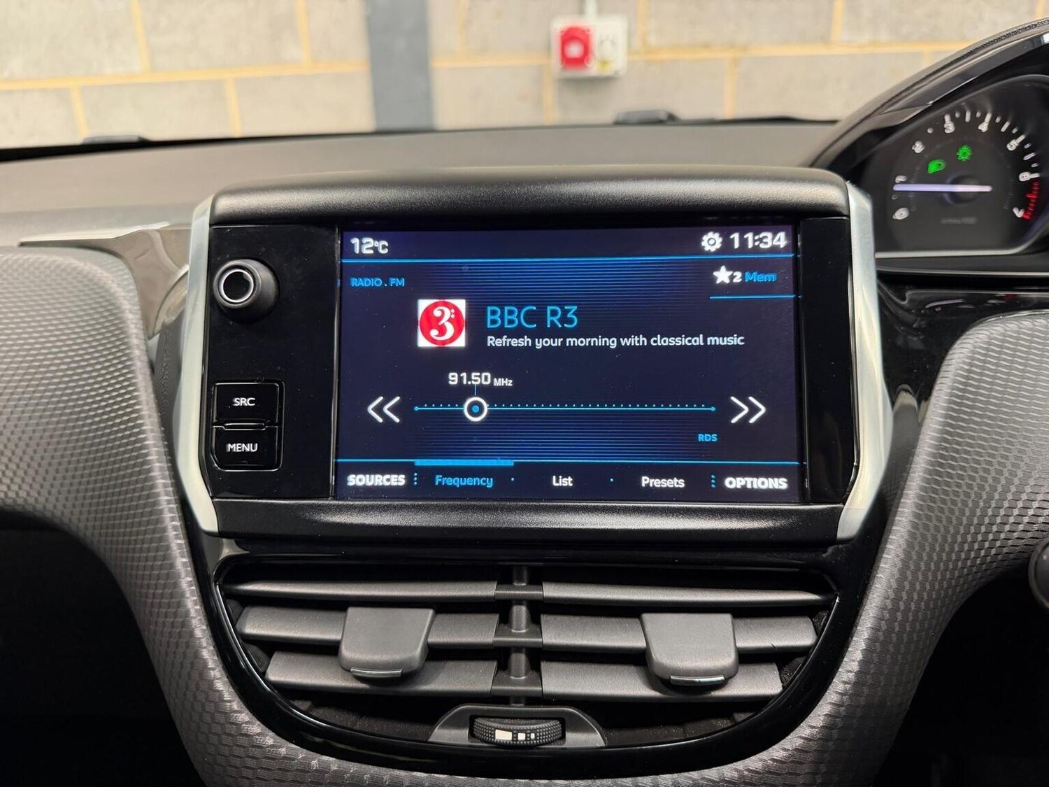 Used Peugeot 208 2017 for sale - 78045619: Photo 42