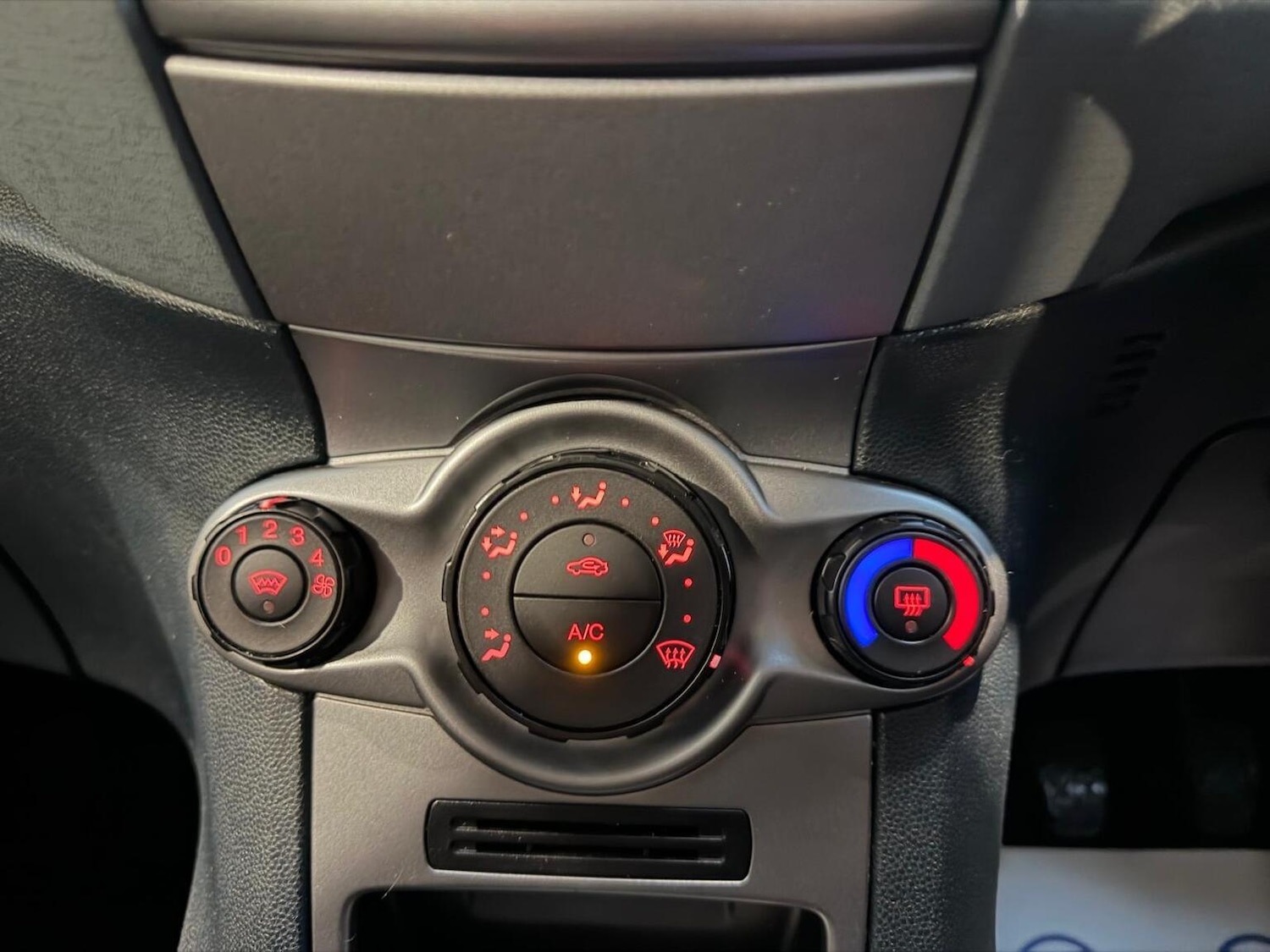 Used Ford Fiesta 2009 for sale - 78197952: Photo 13