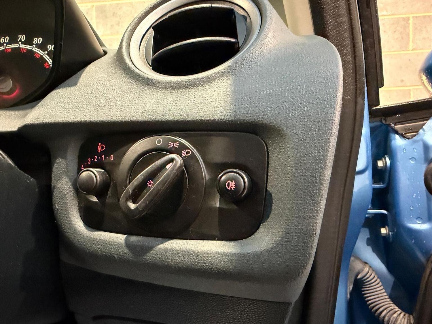 Used Ford Fiesta 2009 for sale - 78197952: Photo 24