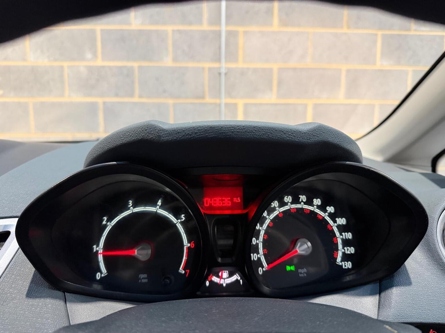 Used Ford Fiesta 2009 for sale - 78197952: Photo 31