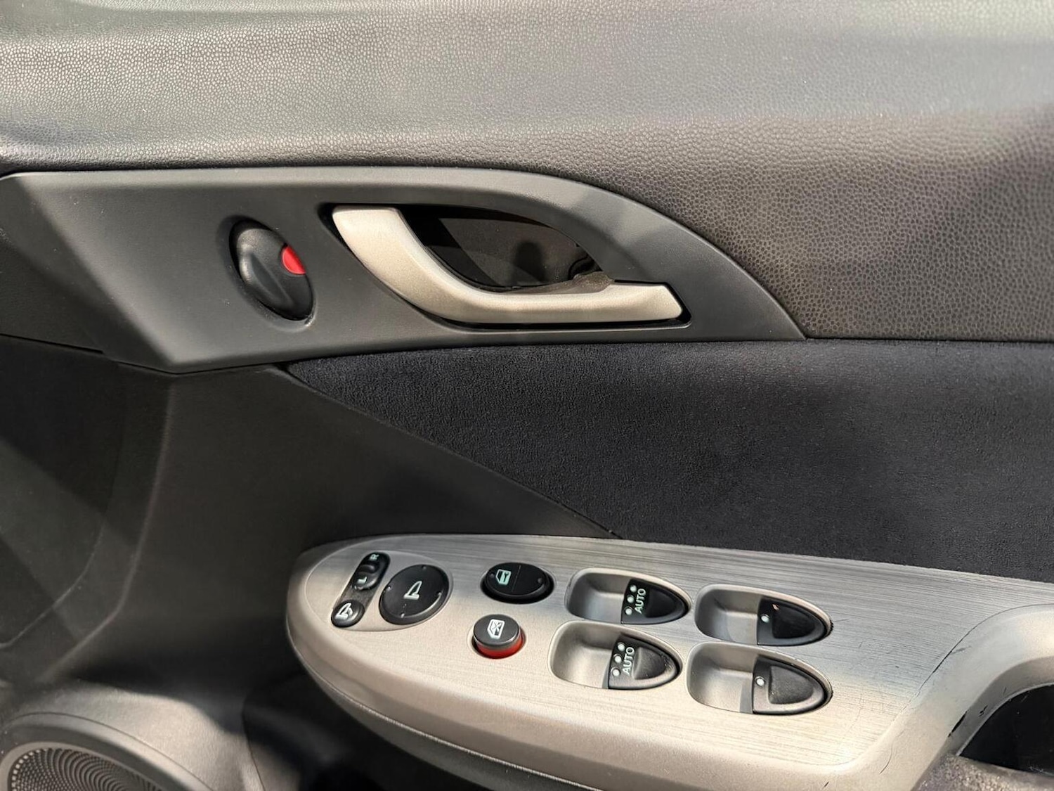 Used Honda Civic 2006 for sale - 77431396: Photo 52