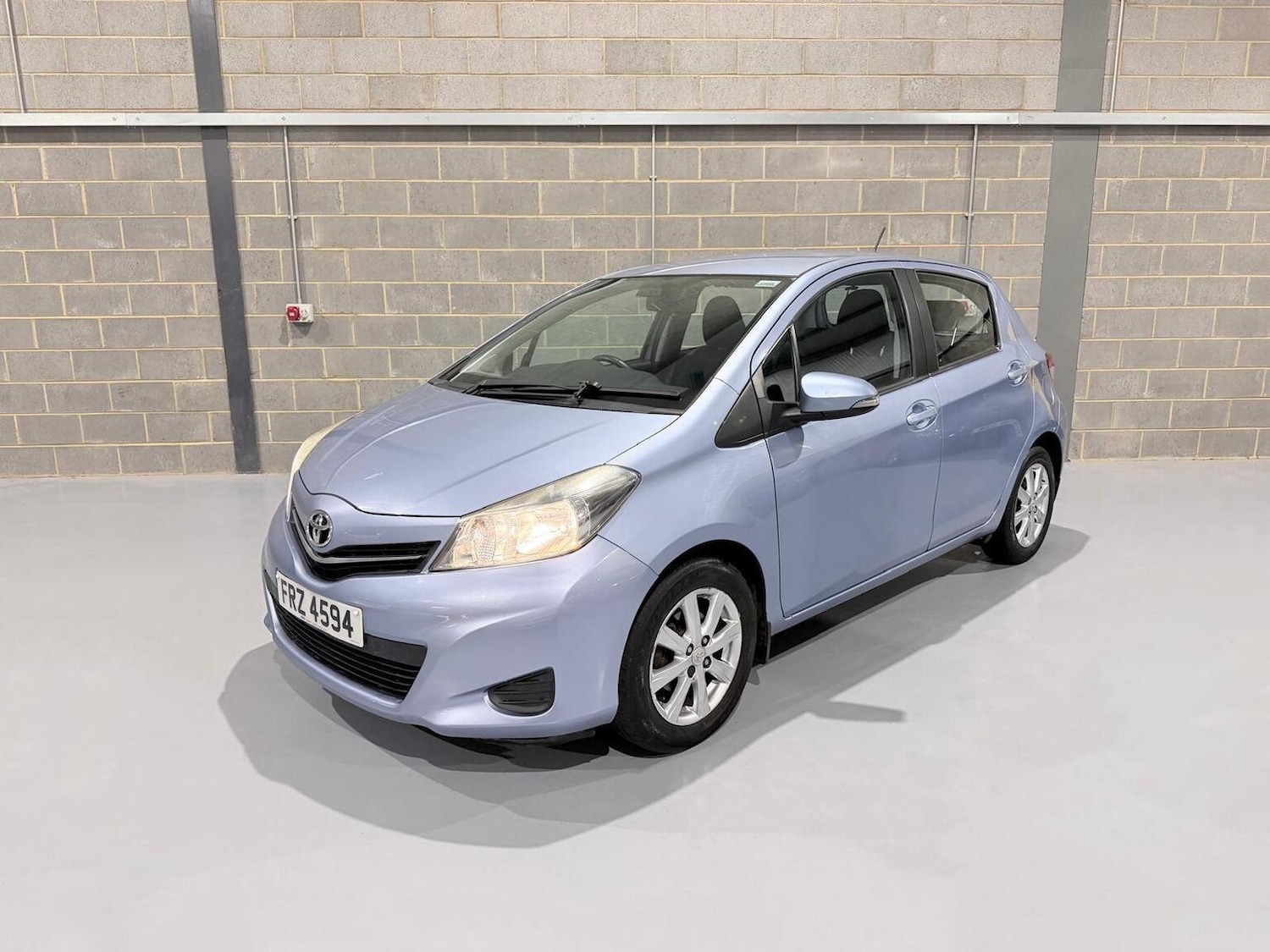 Used Toyota Yaris 2013 for sale - 77014813: Photo 3