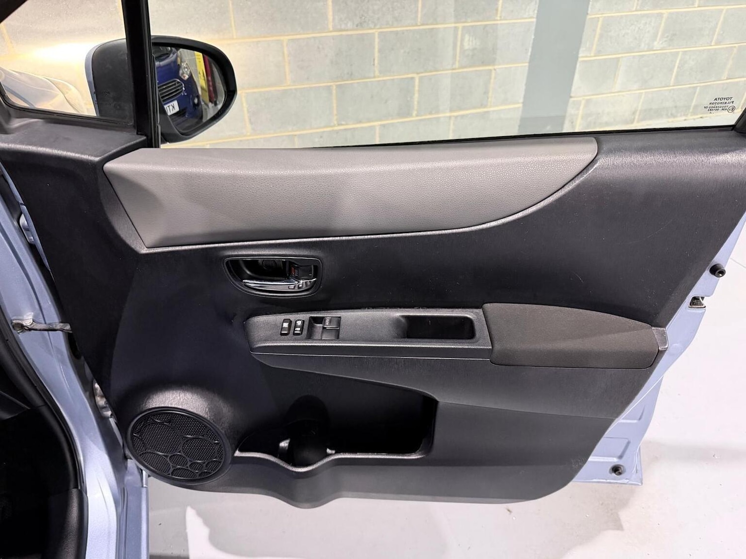 Used Toyota Yaris 2013 for sale - 77014813: Photo 30