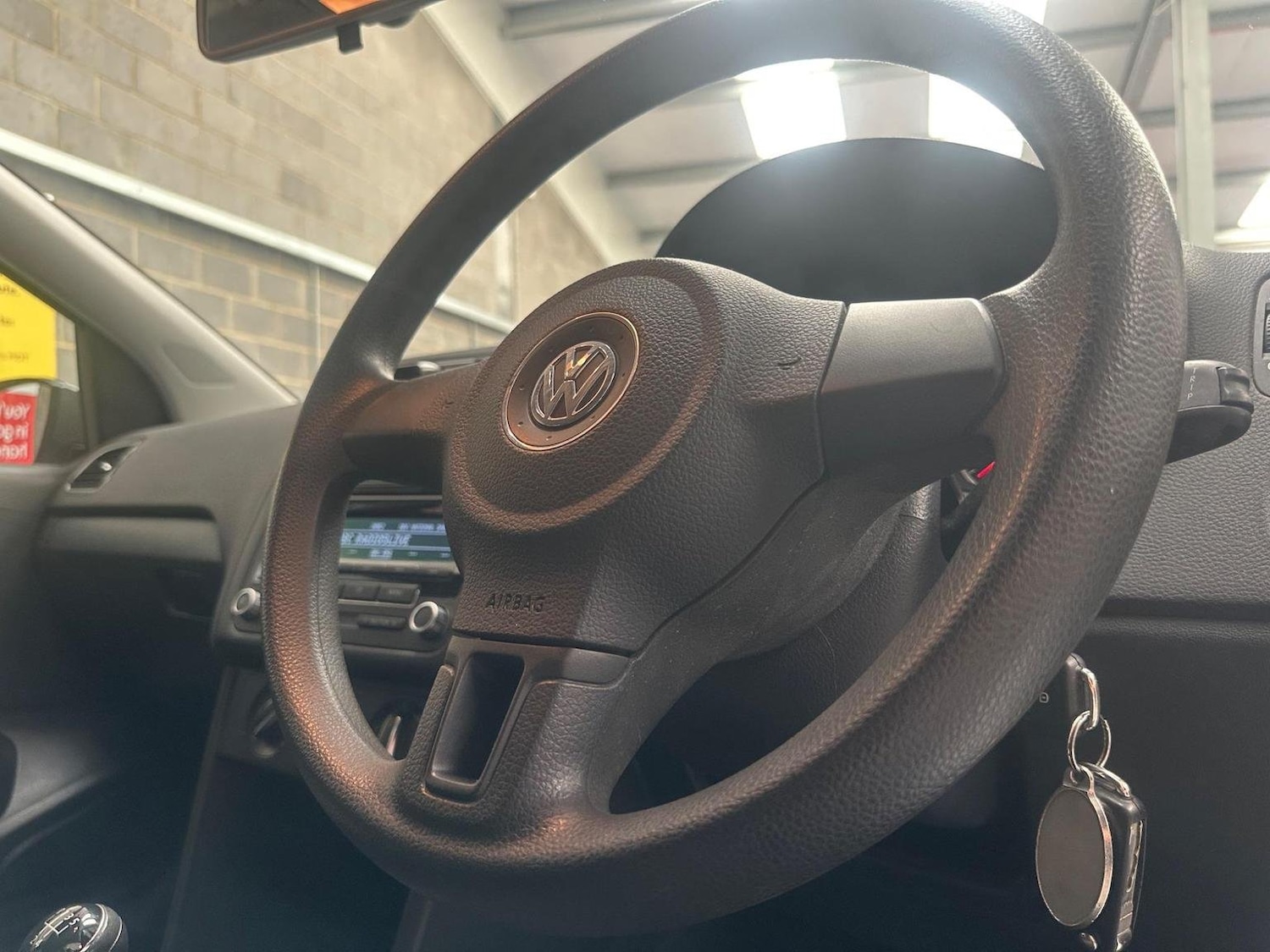 Used Volkswagen Polo 2014 for sale - 76945395: Photo 29