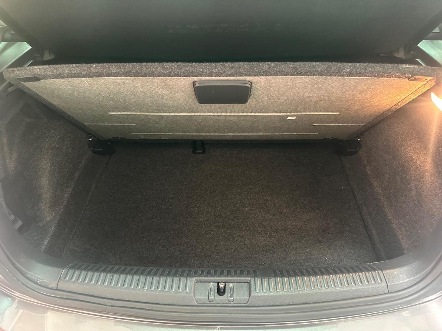 Used Volkswagen Polo 2014 for sale - 76945395: Photo 37