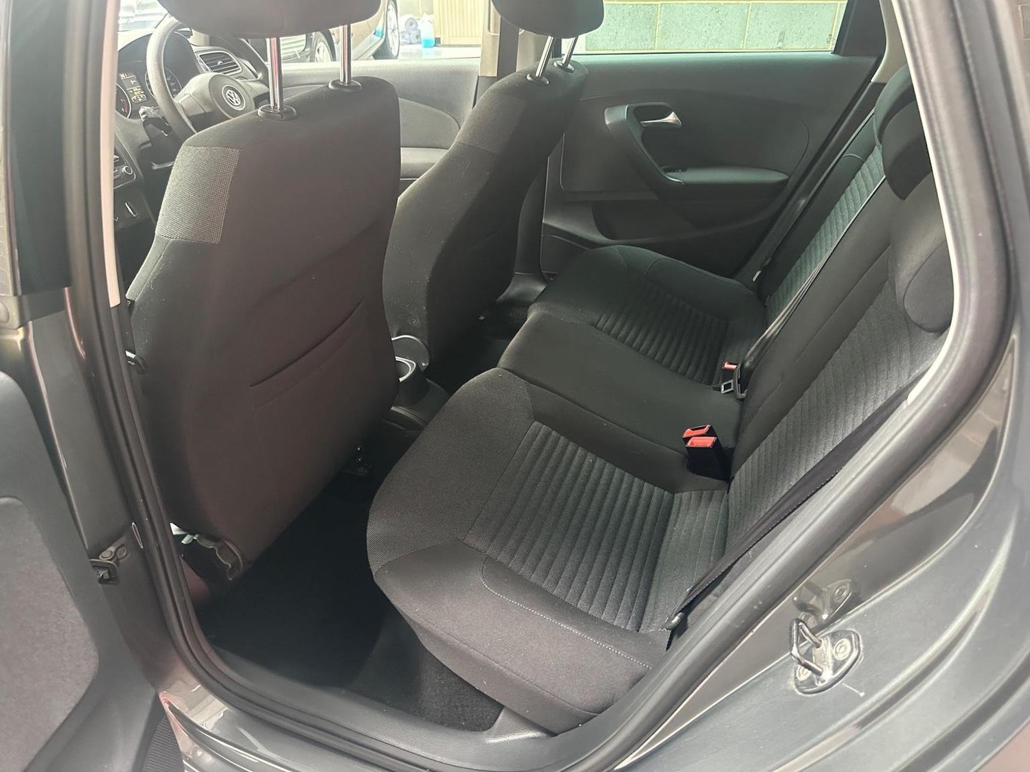 Used Volkswagen Polo 2014 for sale - 76945395: Photo 39