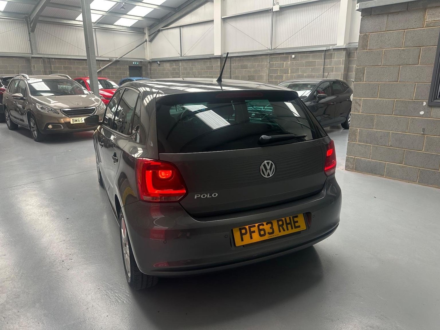 Used Volkswagen Polo 2014 for sale - 76945395: Photo 7