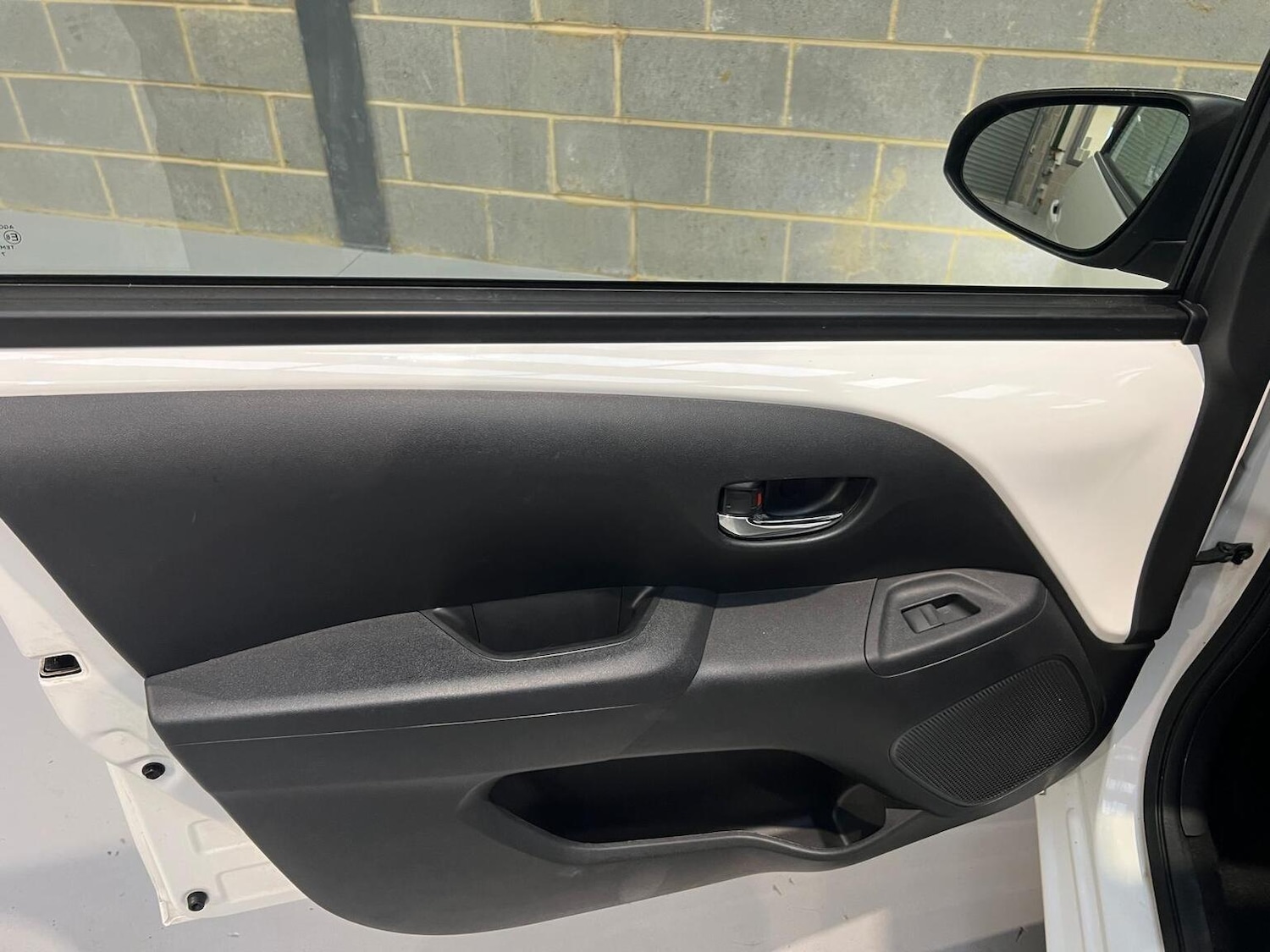 Used Peugeot 108 2017 for sale - 76945396: Photo 26