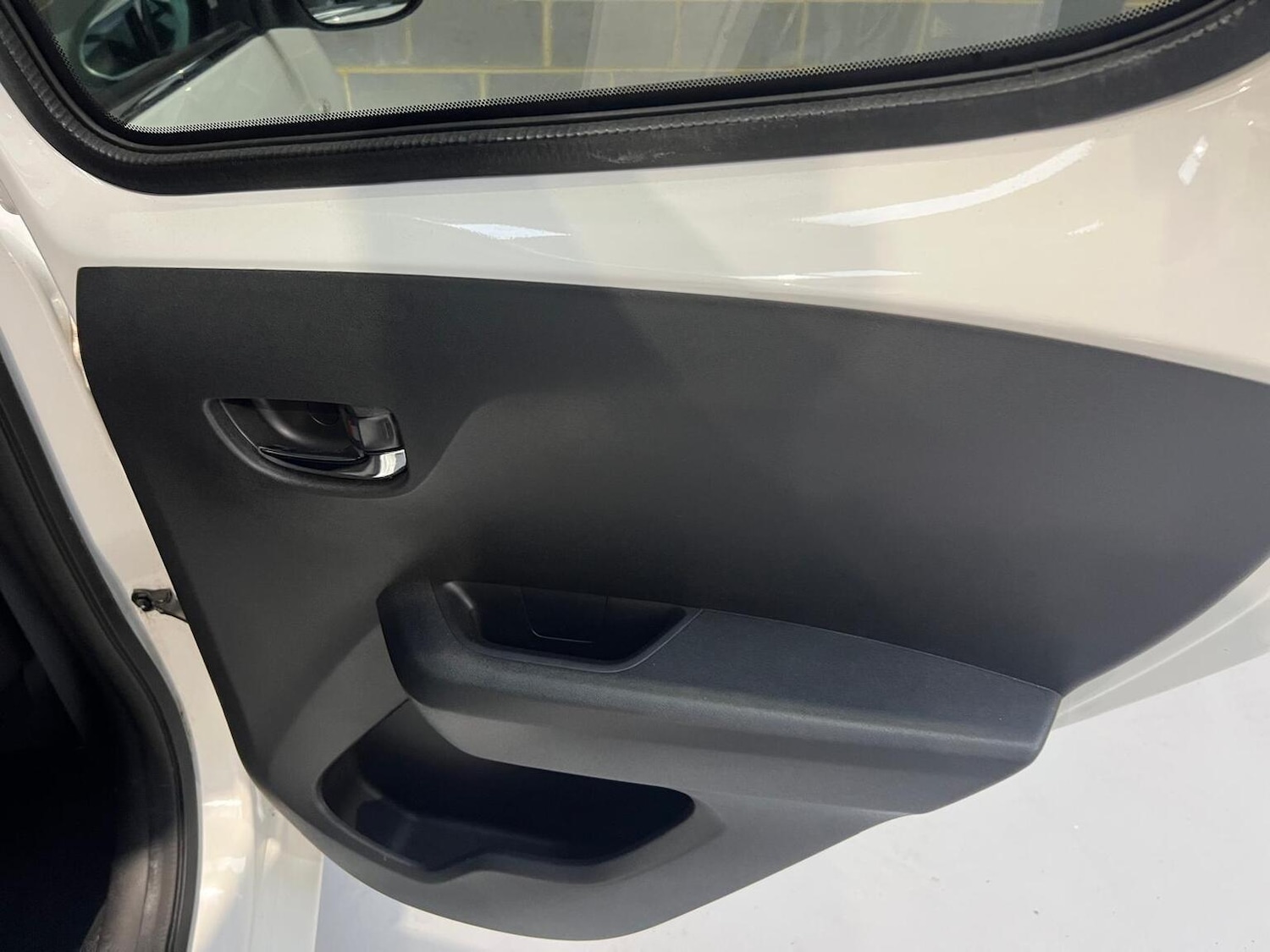 Used Peugeot 108 2017 for sale - 76945396: Photo 29