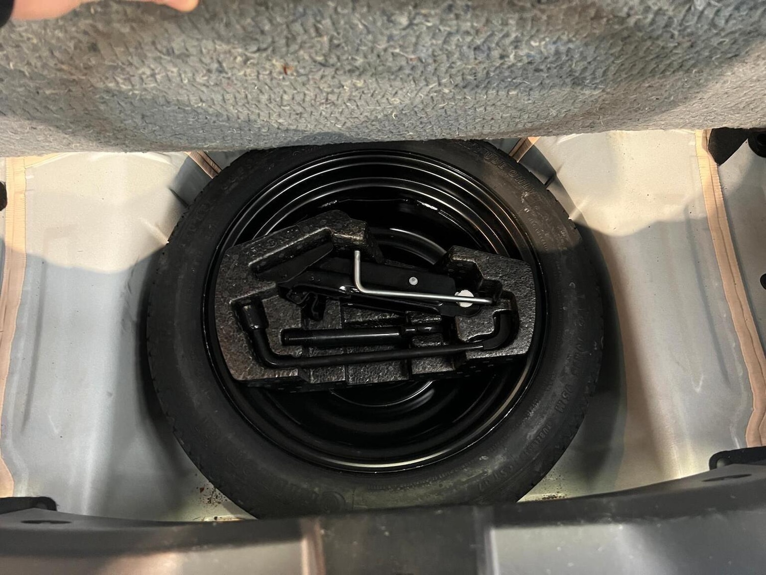 Used Peugeot 108 2017 for sale - 76945396: Photo 32