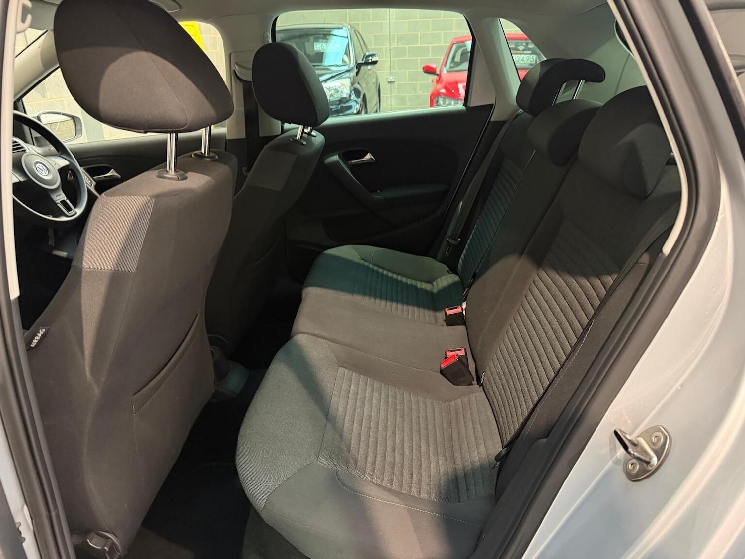 Used Volkswagen Polo 2011 for sale - 77314093: Photo 18