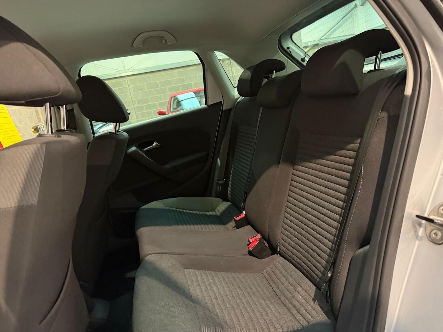 Used Volkswagen Polo 2011 for sale - 77314093: Photo 19