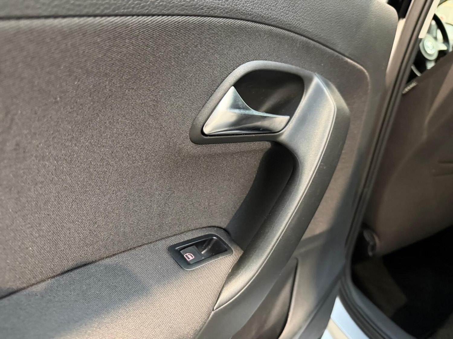 Used Volkswagen Polo 2011 for sale - 77314093: Photo 51