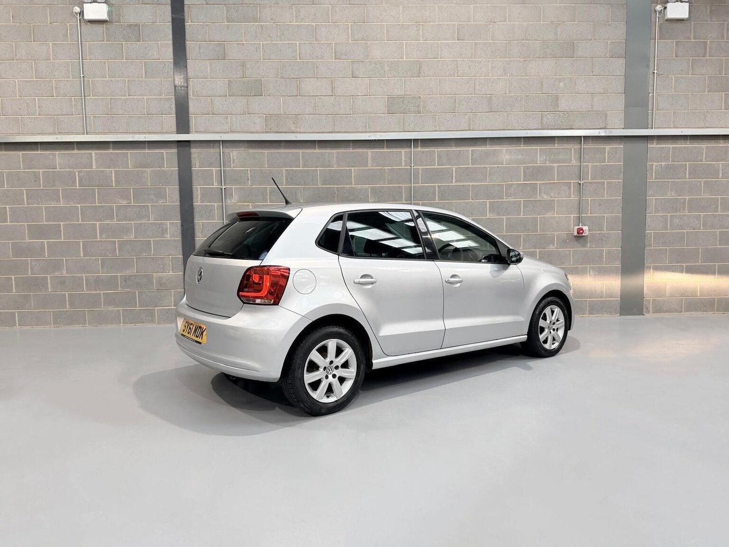 Used Volkswagen Polo 2011 for sale - 77314093: Photo 9