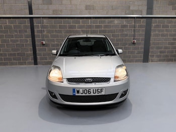 Used Ford Fiesta 2006 for sale - 77014805: Photo
