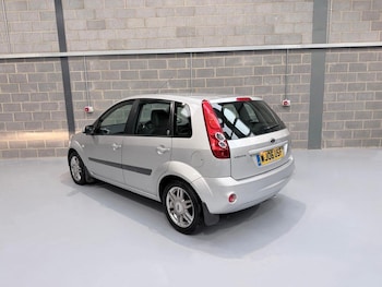 Used Ford Fiesta 2006 for sale - 77014805: Photo