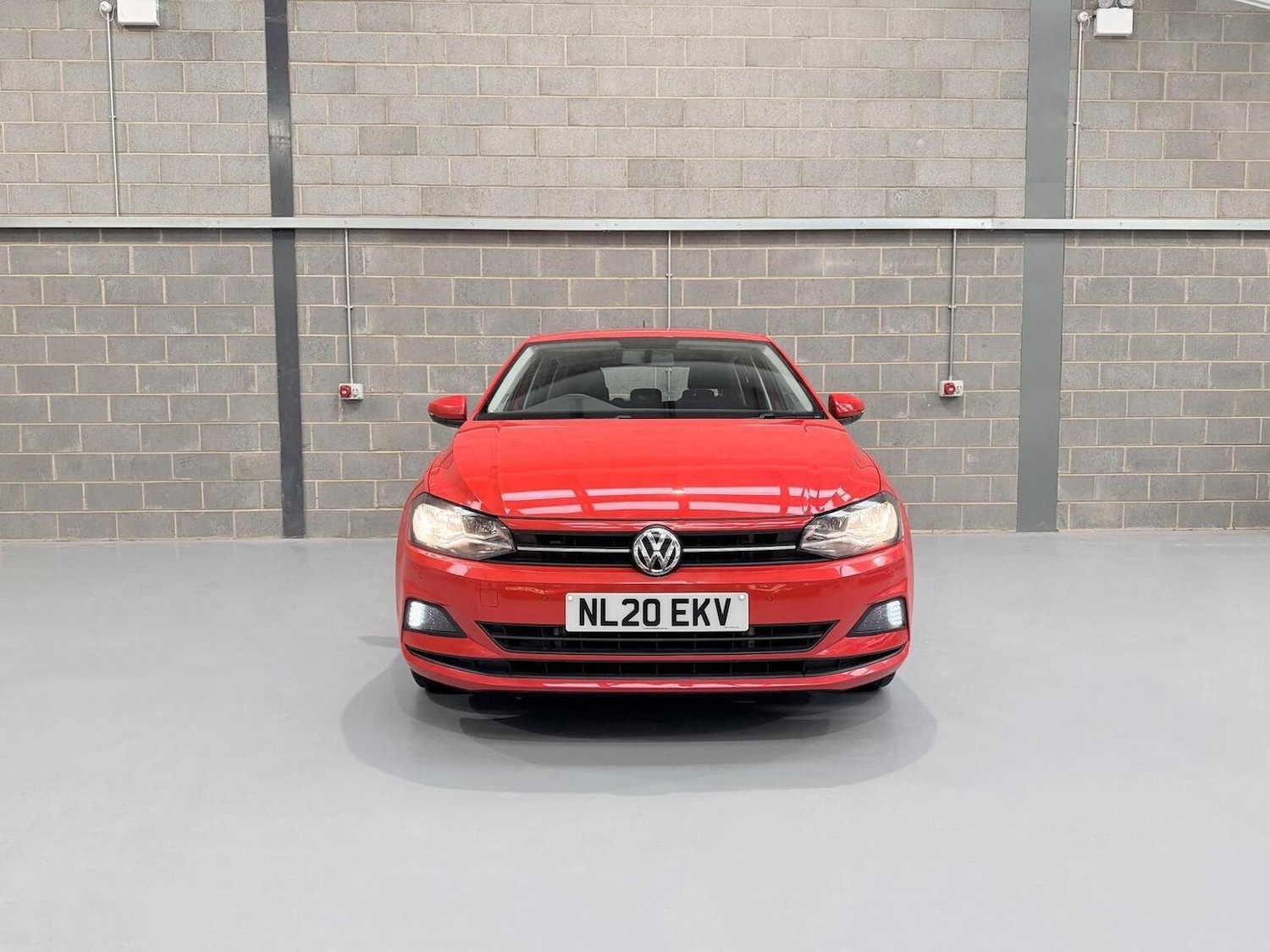 Used Volkswagen Polo 2020 for sale - 77148207: Photo 2
