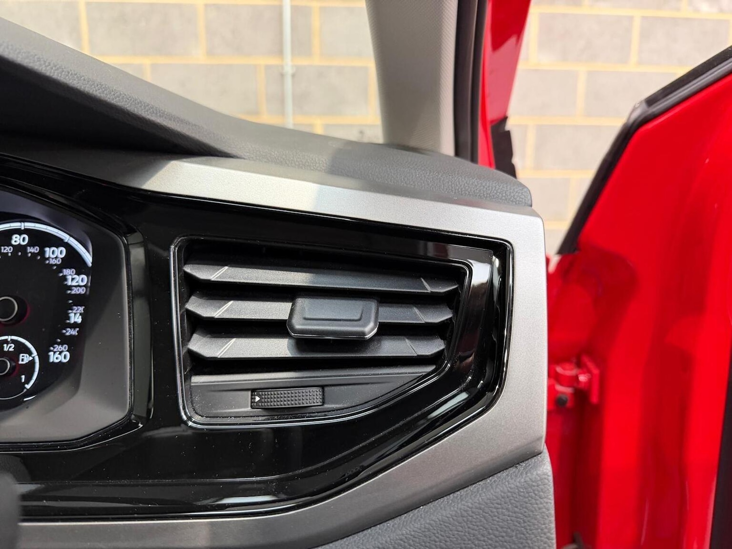 Used Volkswagen Polo 2020 for sale - 77148207: Photo 21