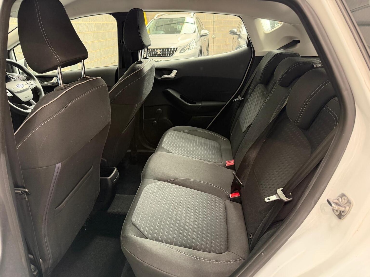 Used Ford Fiesta 2017 for sale - 78197992: Photo 17