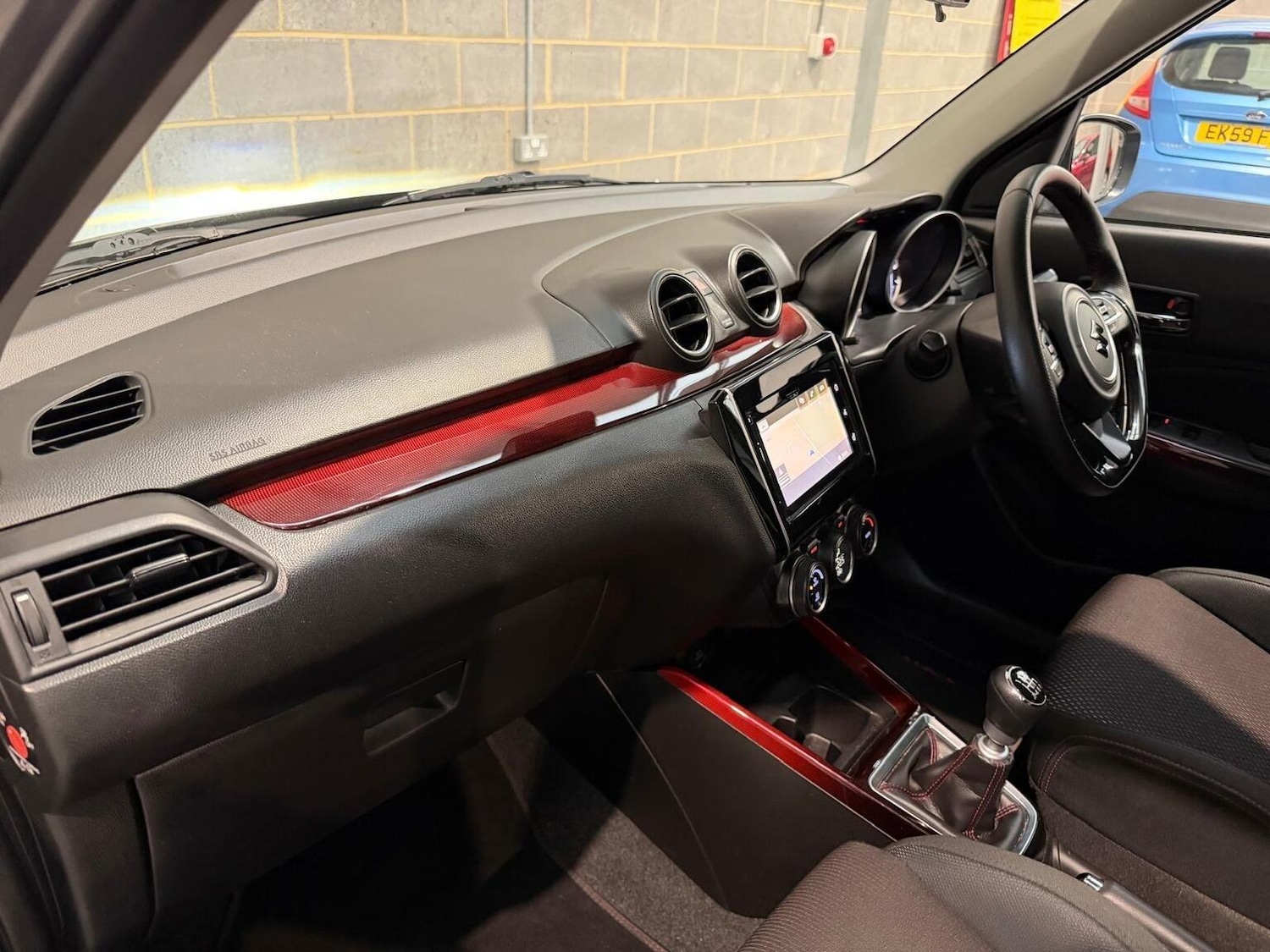 Used Suzuki Swift 2018 for sale - 77474843: Photo 10